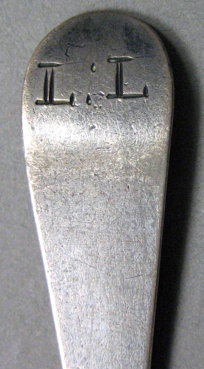 1962.0240.700 Silver Spoon engraving
