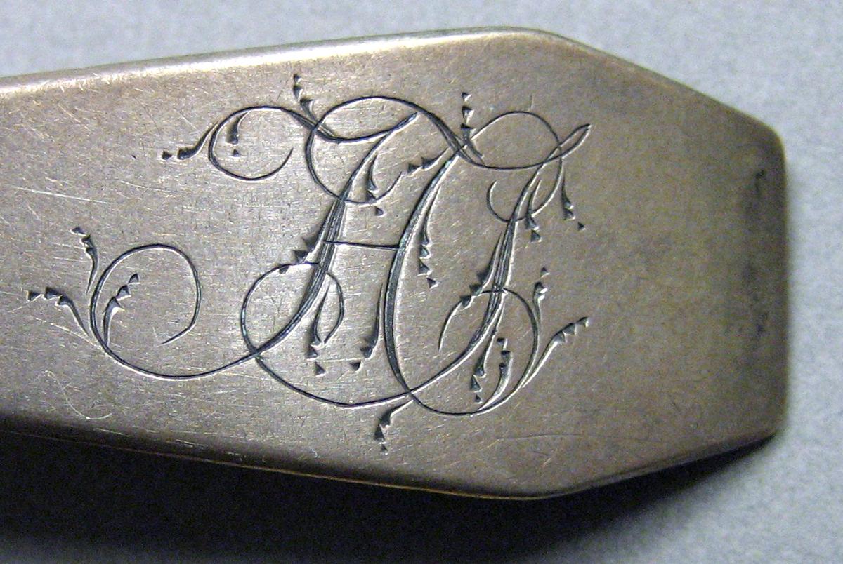1962.0240.701 Silver Spoon engraving