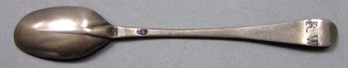 1962.0240.705 Silver Spoon underside