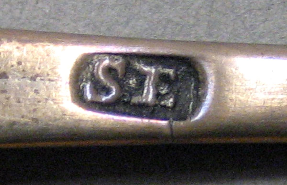 1962.0240.705 Silver Spoon mark