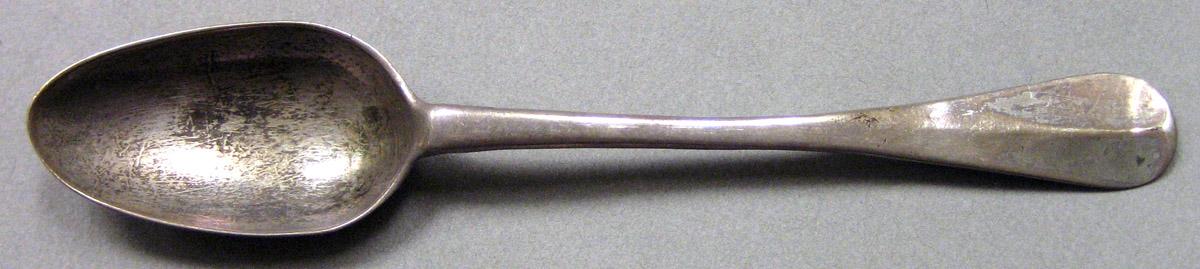 1962.0240.706 Silver Spoon upper surface