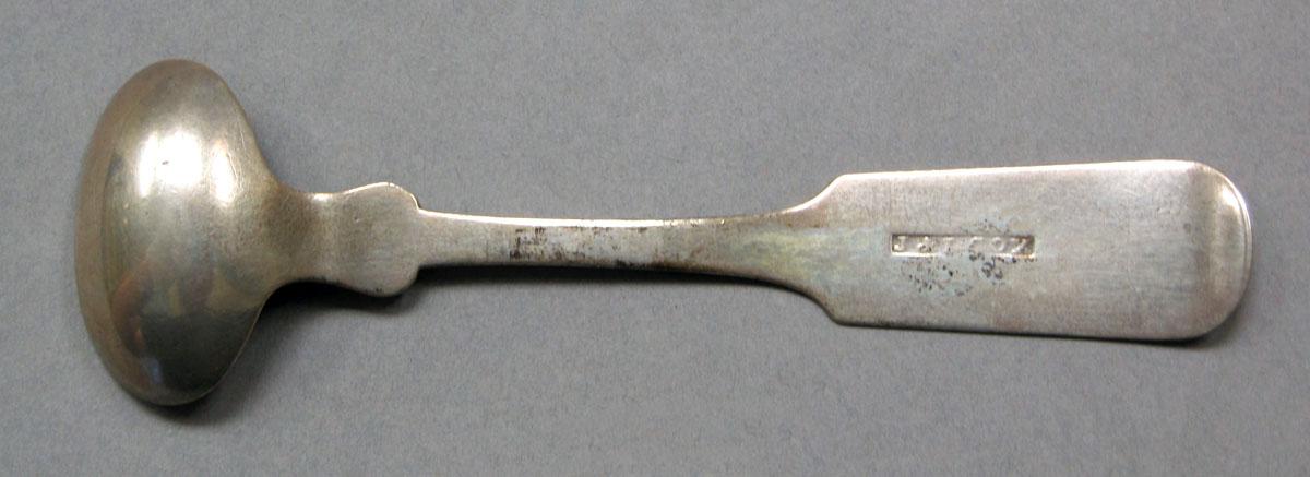 1962.0240.741 Salt spoon underside