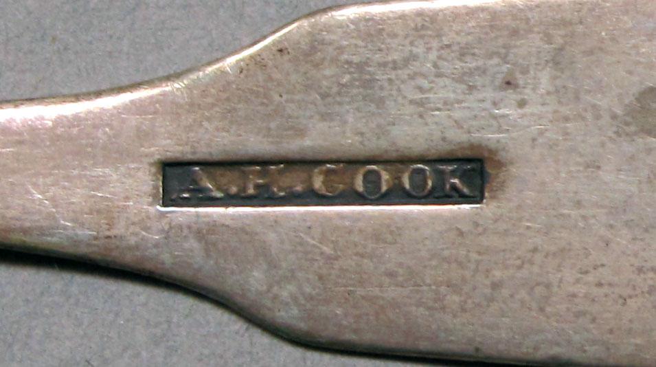 1962.0240.742 Salt spoon mark