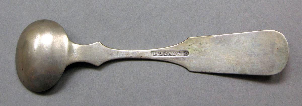 1962.0240.746 Salt spoon underside