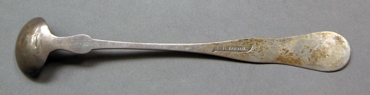 1962.0240.748 Mustard ladle underside