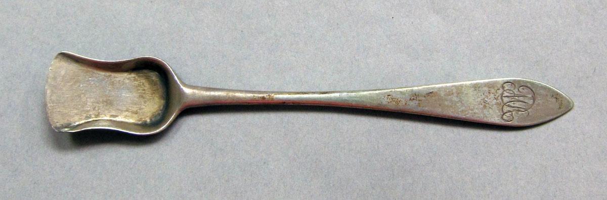 1962.0240.748 Salt spoon upper surface