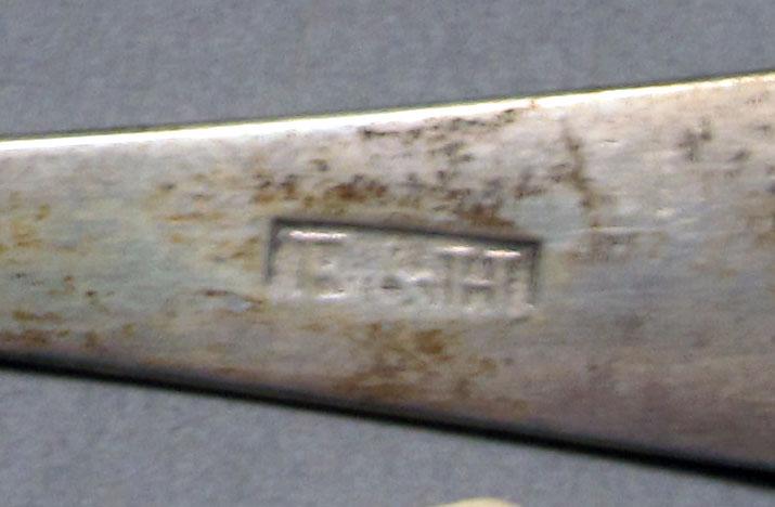 1962.0240.751 Salt spoon mark