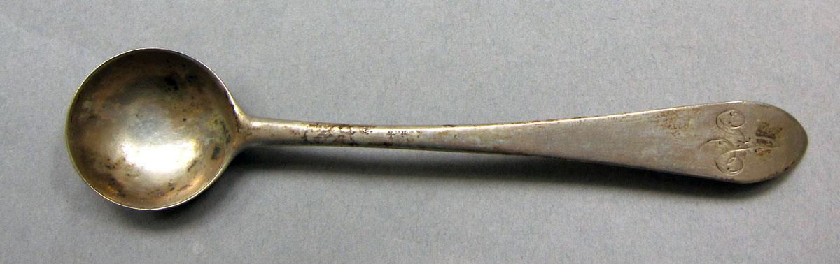 1962.0240.752.001 Salt spoon upper surface