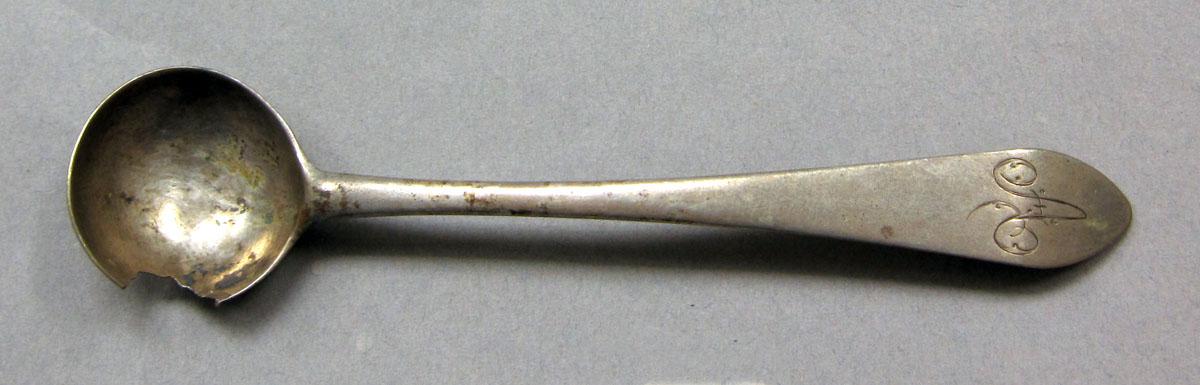 1962.0240.752.002 Salt spoon upper surface