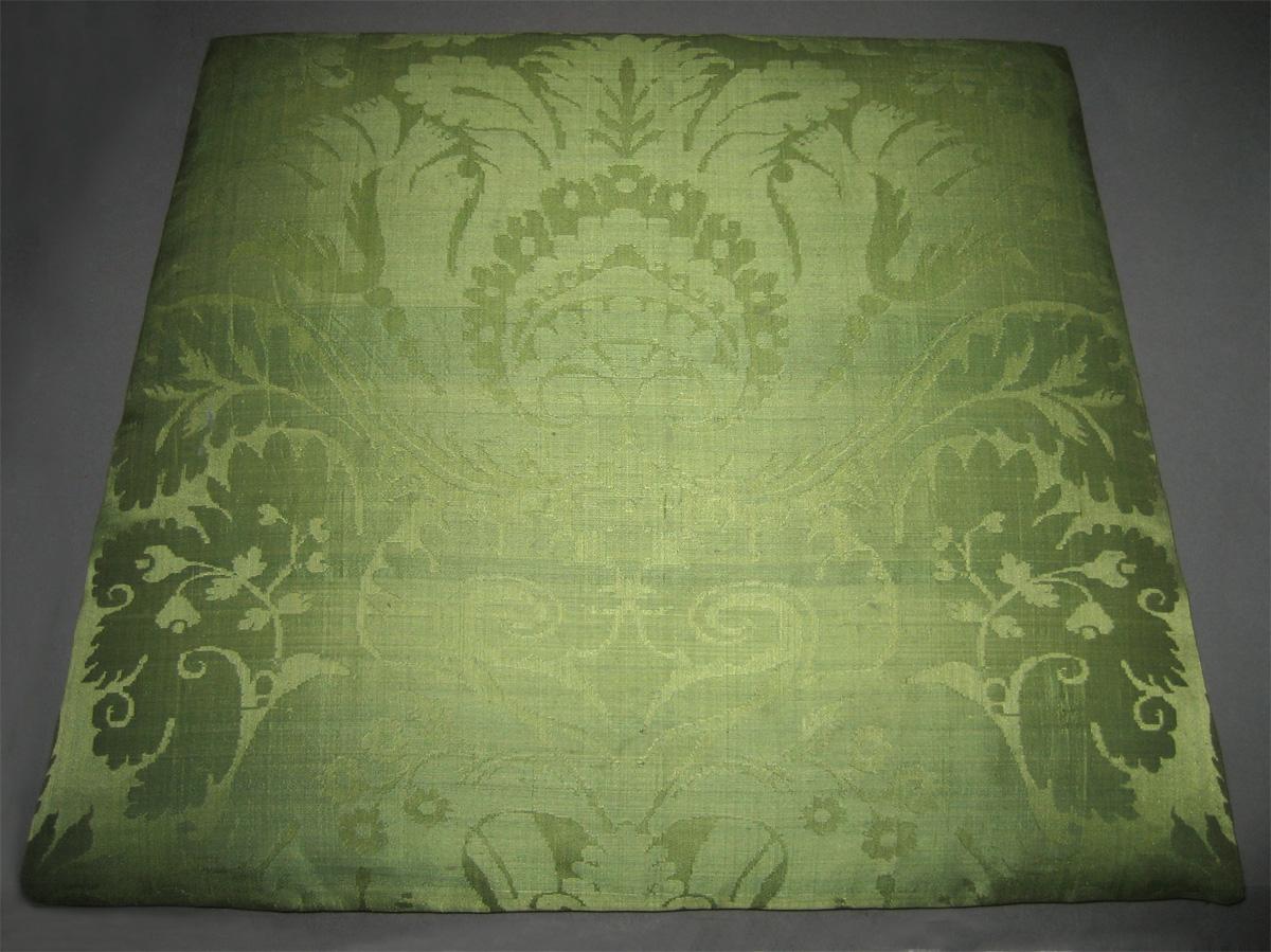 Slip seat 1984.0617.019 for chair1955.0133.006 Slip seat view 1