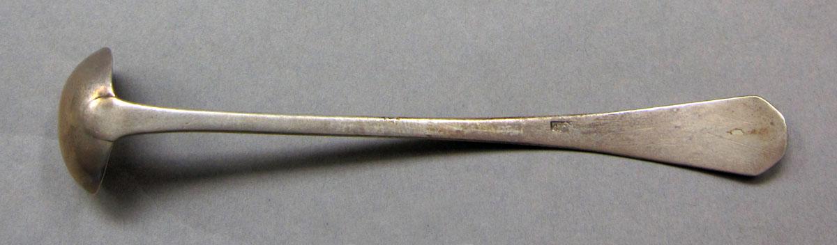 1962.0240.755 Ladle underside