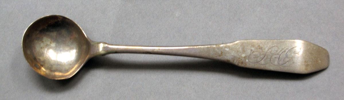 1962.0240.763 Salt spoon upper surface