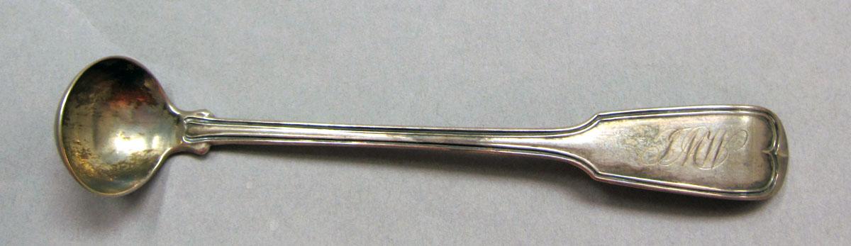 1962.0240.764 Mustard ladle upper surface