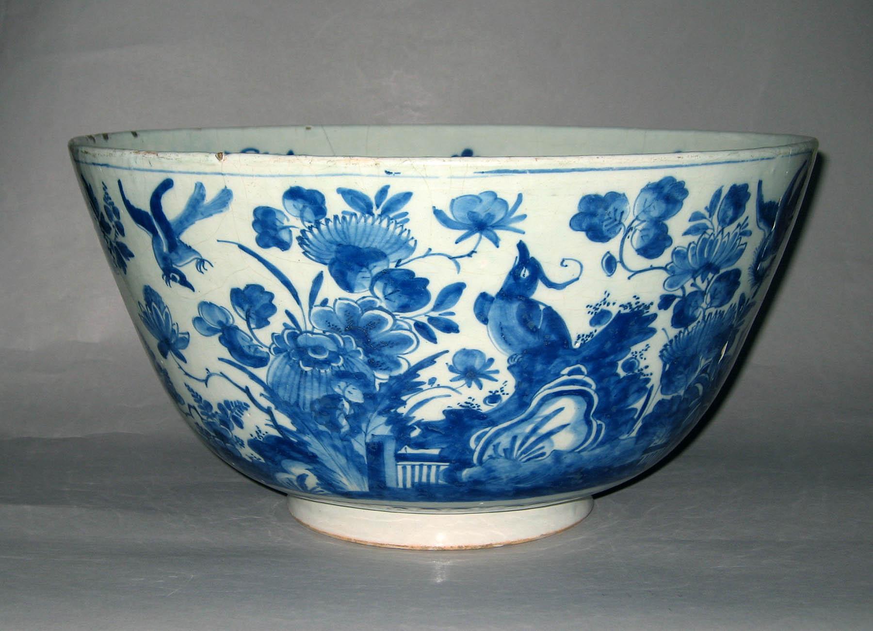 1955.0134 Delftware punch bowl (side 2)