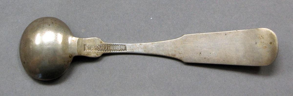 1962.0240.770.002 Salt spoon underside