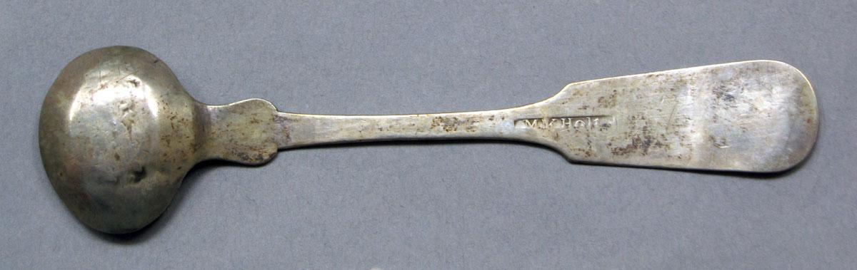 1962.0240.771 Salt spoon underside