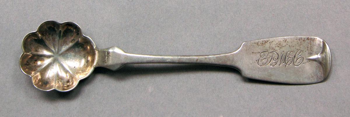 1962.0240.773 Salt spoon upper surface