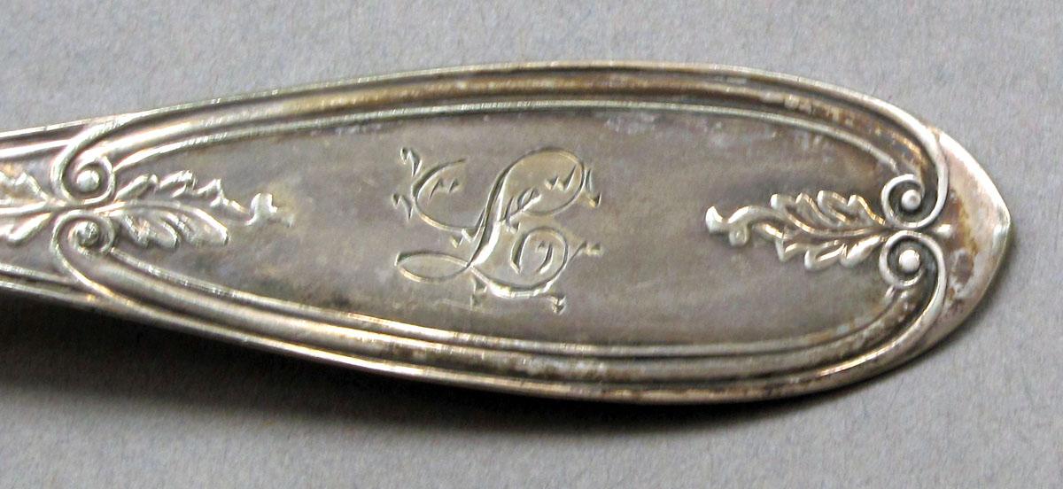 1962.0240.776 Mustard ladle engraving