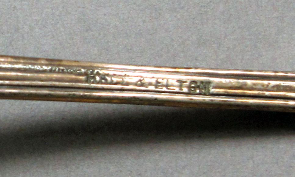 1962.0240.776 Mustard ladle mark