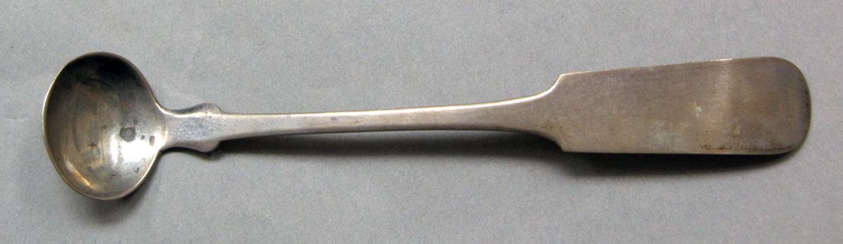 1962.0240.778 Mustard ladle upper surface