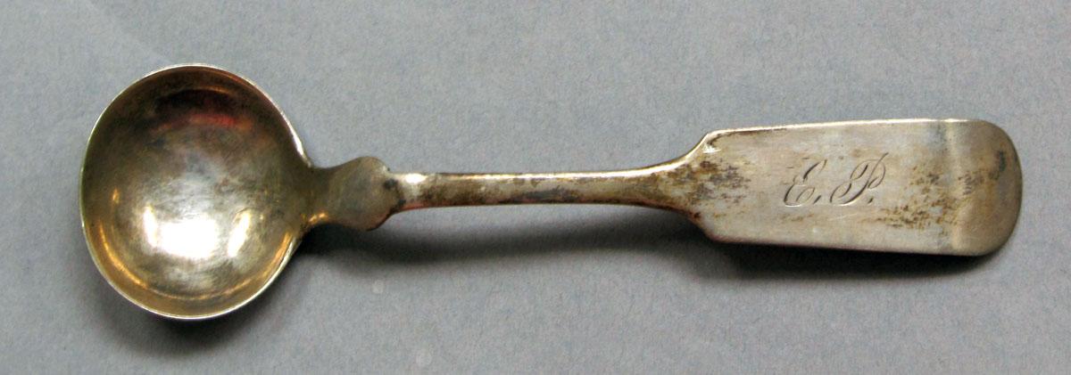 1962.0240.779 Salt spoon upper surface