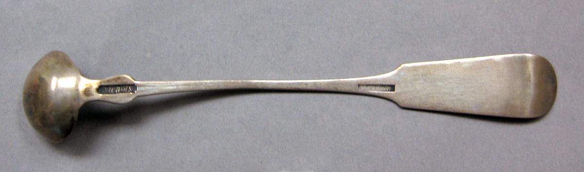 1962.0240.783 Mustard ladle underside