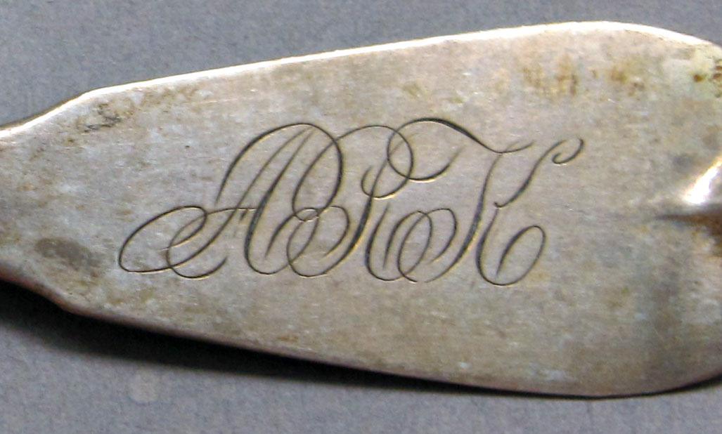 1962.0240.785 Salt shovel engraving