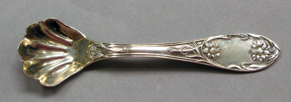 1962.0240.787.001 Salt spoon upper surface