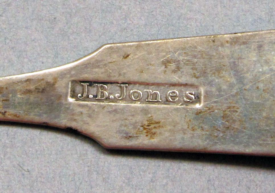 1962.0240.798.001 Salt spoon mark