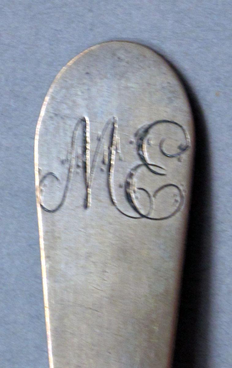 1962.0240.800 Mustard ladle engraving