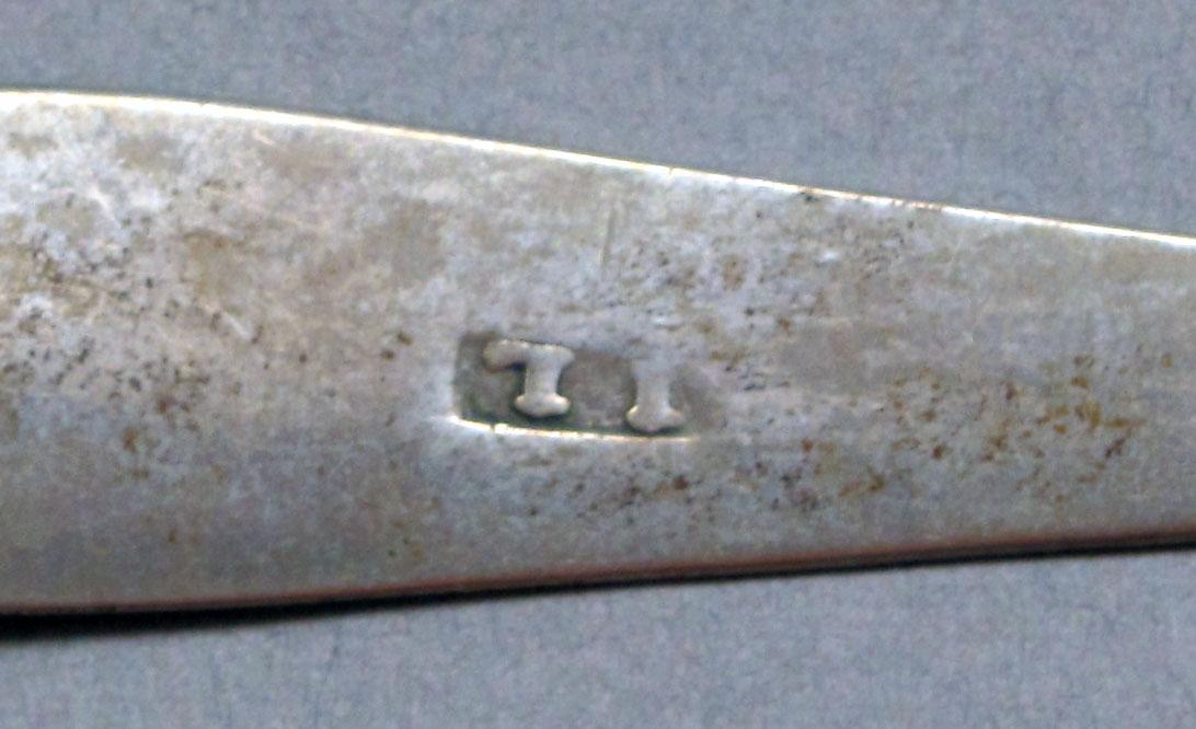 1962.0240.801 Salt spoon mark