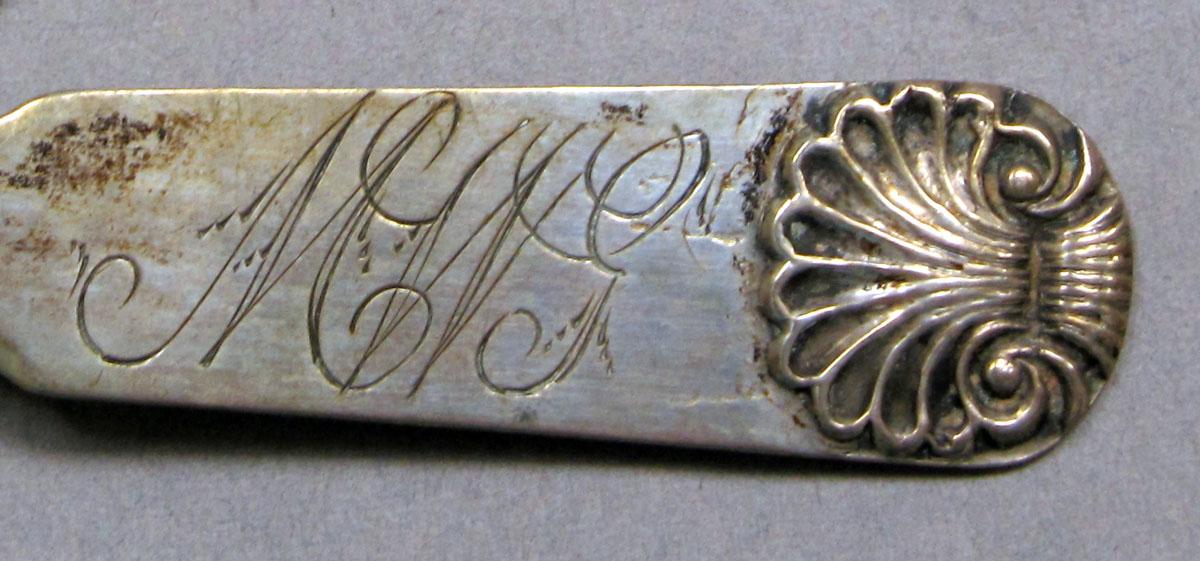 1962.0240.806.002 Salt spoon engraving