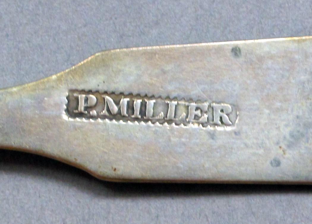 1962.0240.806.002 Salt spoon mark