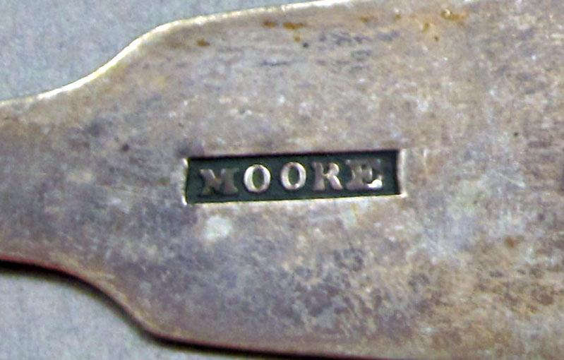 1962.0240.809.002 Salt spoon mark