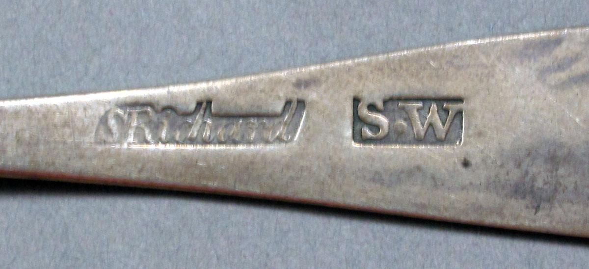 1962.0240.815 Salt spoon mark