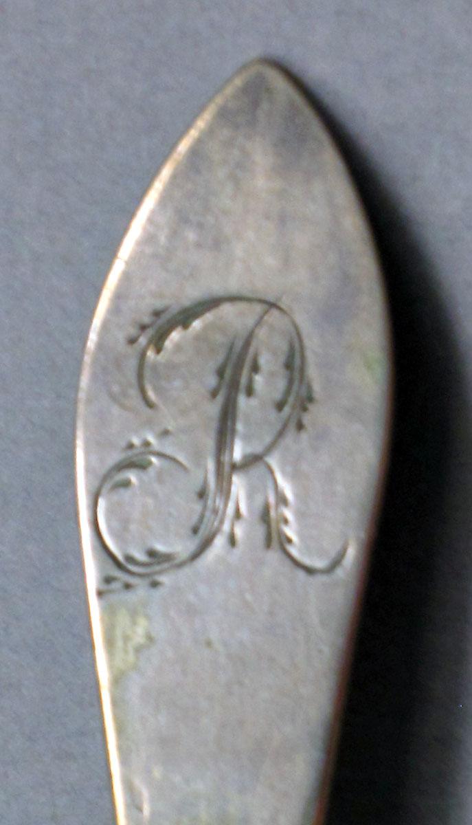 1962.0240.817 Salt spoon engraving