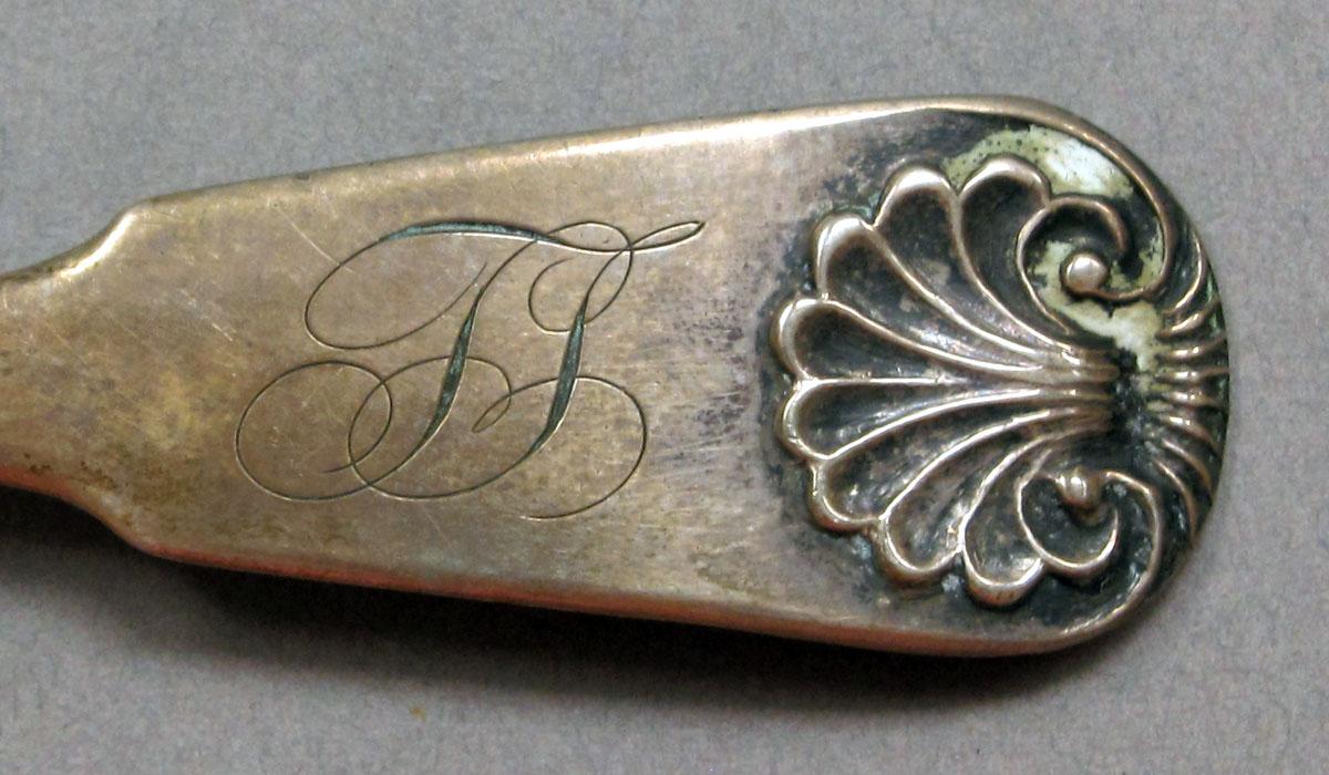 1962.0240.819.001 Salt spoon engraving