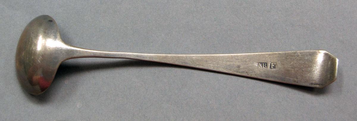 1962.0240.820 Salt spoon underside