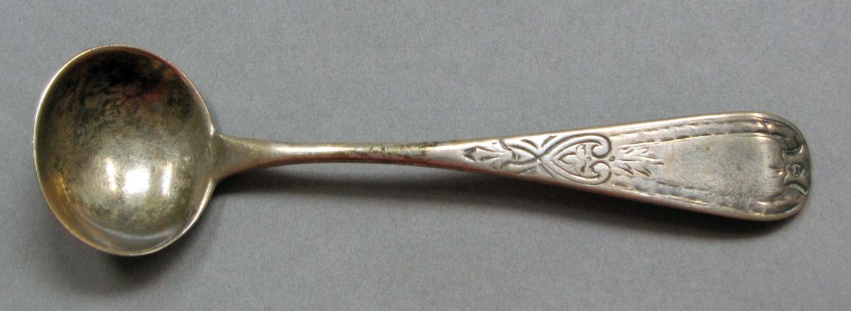 1962.0240.824 Salt spoon upper surface