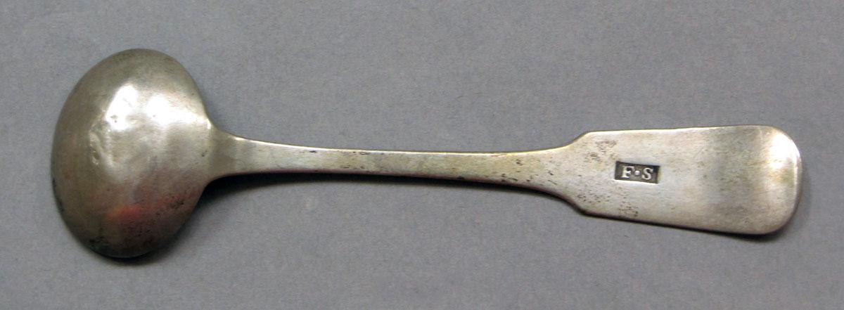 1962.0240.825 Salt spoon underside