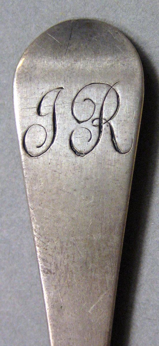1962.0240.827.001 Salt spoon engraving