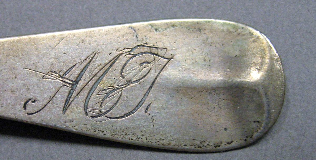 1962.0240.841 Salt spoon engraving