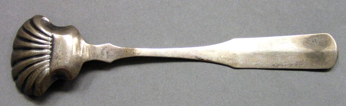 1962.0240.855 Salt spoon underside