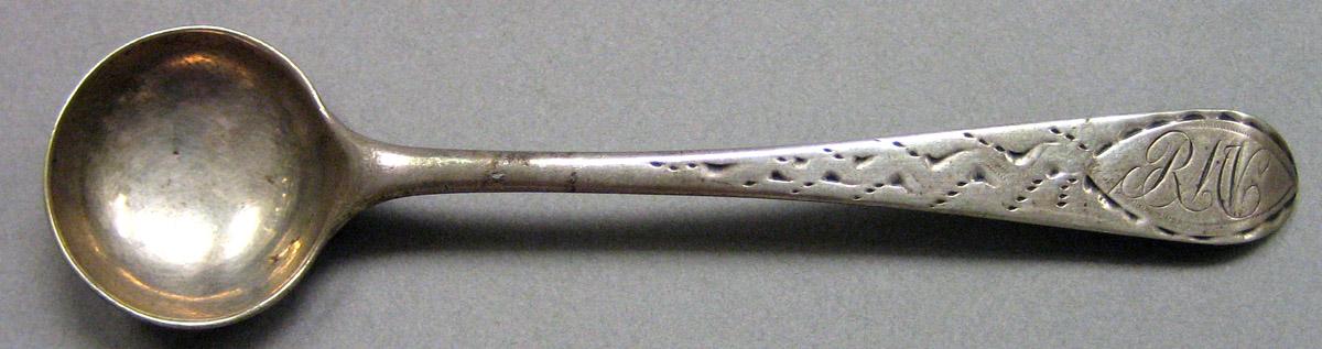 1962.0240.856.002 Salt spoon upper surface