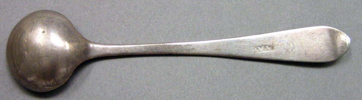 1962.0240.856.002 Salt spoon underside