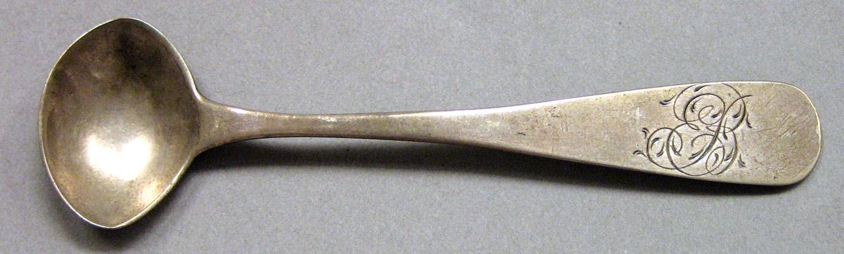 1962.0240.859 Salt spoon upper surface