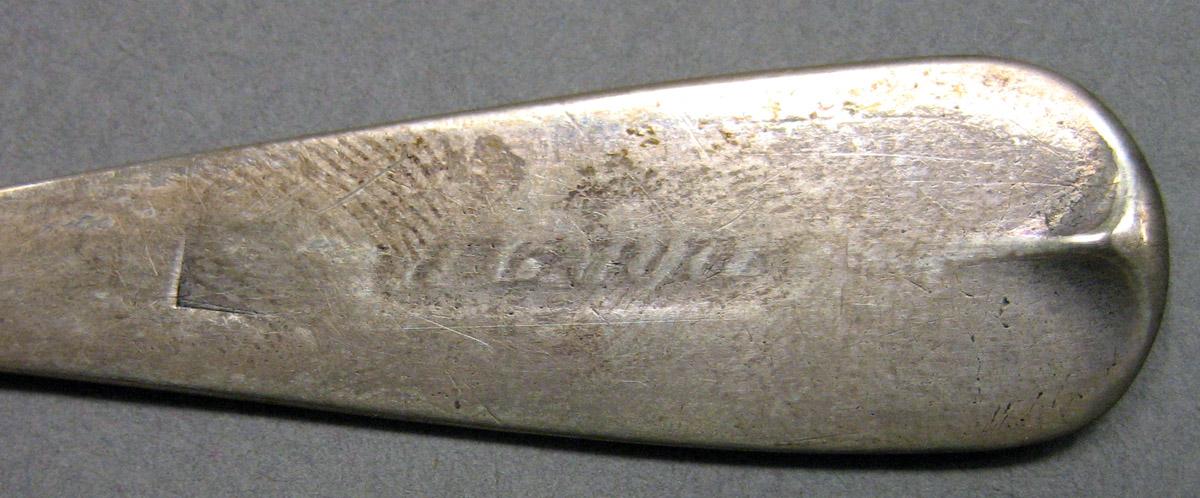 1962.0240.859 Salt spoon mark