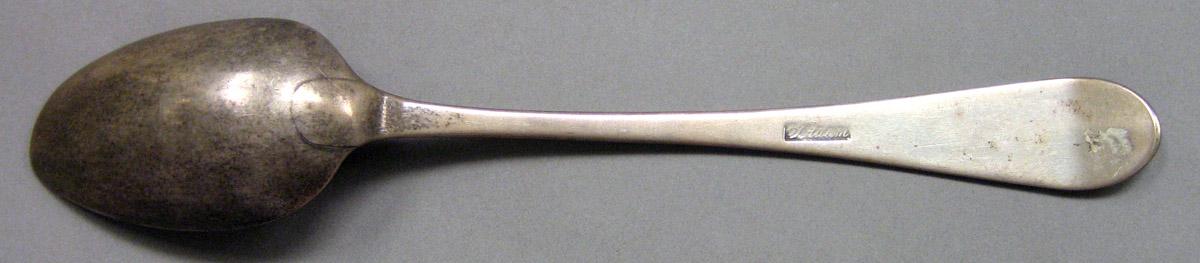 1962.0240.878 Tablespoon underside