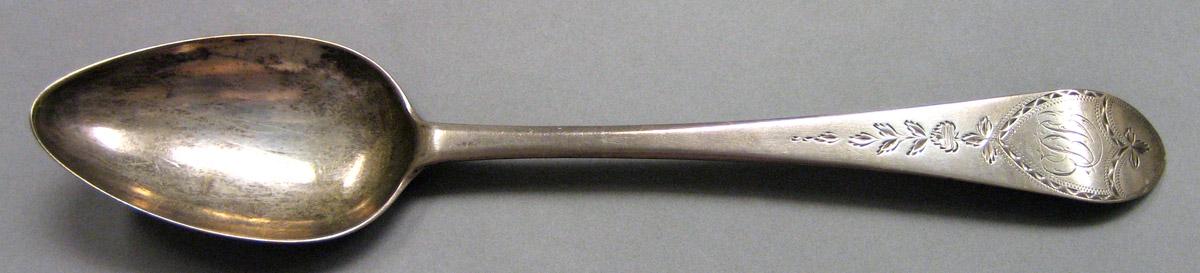 1962.0240.881 Tablespoon upper surface