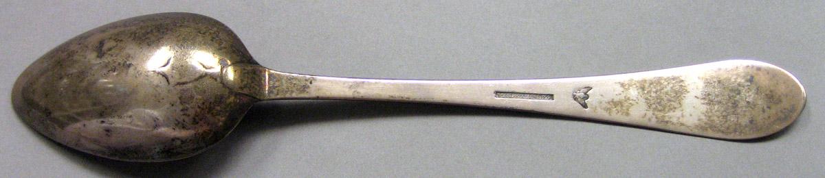 1962.0240.881 Tablespoon underside